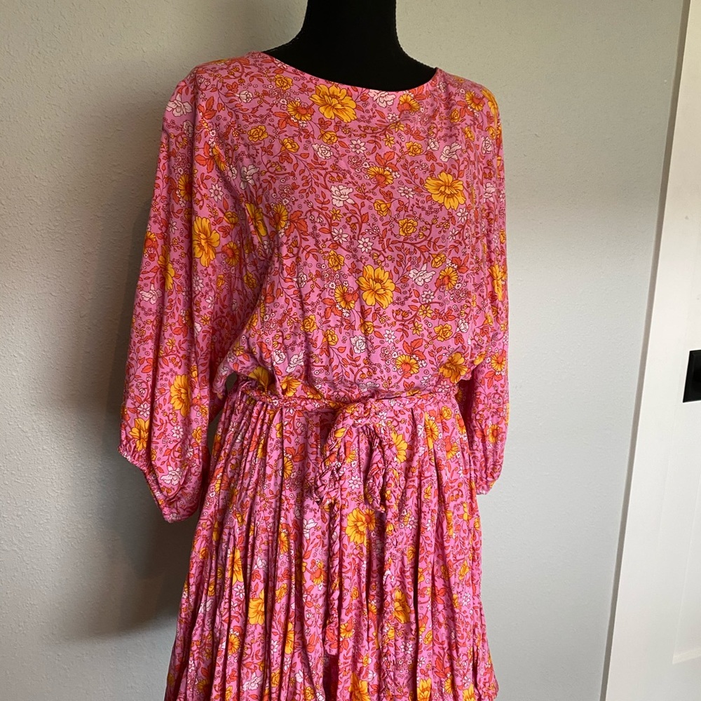 Summer Dress - Picture 4 of 5